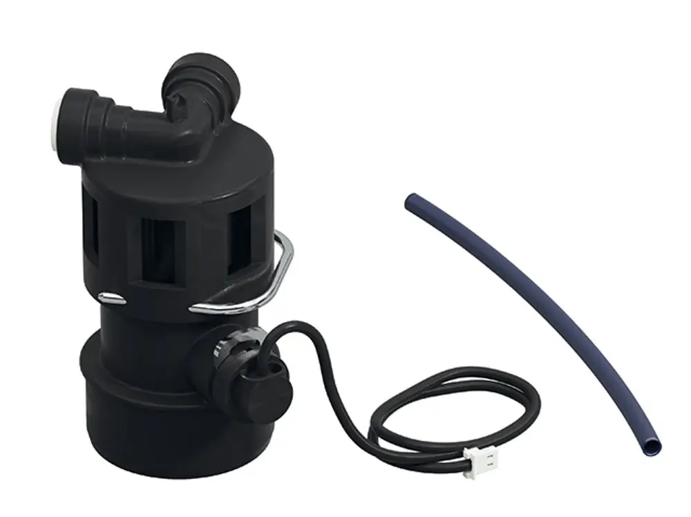 Schwarzes Abwasseranschluss-Set von Syr mit einem Pumpengehäuse, Schlauch und elektrischen Anschluss für die HygBox Connect 2622.